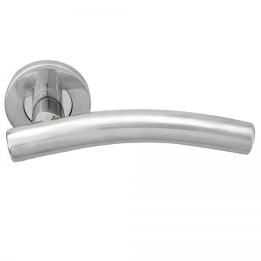 Click Here To Enlarge This Photo Of CSL1193BSS - Carlisle Brass Eurospec 19mm Curved Lever on Round Rose (G304) Polished Stainless Steel