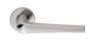 CSL1160SSS - Carlisle Brass Eurospec 'Plaza' Designer Lever on Round Rose (G304) Satin Stainless Steel