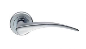 ZIN3112SC - Carlisle Brass Serozzetta 'Olivier' Lever on Round Rose Satin Chrome