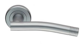 ZIN3115SC - Carlisle Brass Serozzetta 'Carolina' Lever on Round Rose Satin Chrome