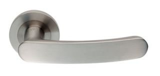 SWL1132SSS - Carlisle Brass Eurospec 'Berlino' Designer Lever on Round Rose (G304) Satin Stainless Steel
