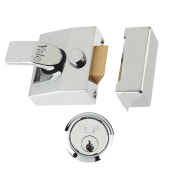 L11722 - YALE 85 Deadlocking Nightlatch 40mm Polished Chrome