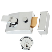 L11723 - YALE 89 Deadlocking Nightlatch 60mm Polished Chrome