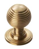 M1005SB - Carlisle Brass Fingertip Design Queen Anne Knob 35mm Satin Brass