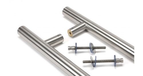 Click Here To Enlarge This Photo Of 50232 From The Anvil Satin SS (316) 1200mm T Bar Handle B2B Fix 32mm dia.