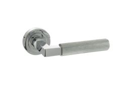 Atlantic - MHR200PC Millhouse Brass 'Cartwright' Designer Lever on Round Rose - Polished Chrome