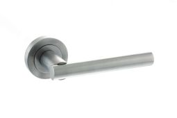 Atlantic - S28RSC STATUS 'Nebraska' Lever on Round Rose - Satin Chrome