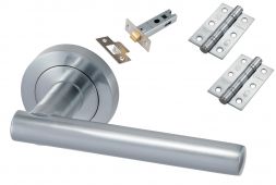 Eclipse 24624 'Corvette' Satin Chrome Round Rose Lever Pack c/w Grade 7 Ball Bearing Hinges & Tubular Mortice Latch