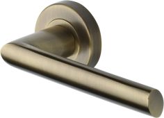 V3262-AT Heritage Brass Door Handle Lever Latch on Round Rose Mercury Design Antique Brass finish