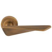 IN5AB - Carlisle Brass Manital 'Intona' Lever on Round Rose - Antique Brass