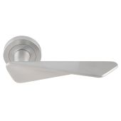 IN5SC - Carlisle Brass Manital 'Intona' Lever on Round Rose - Satin Chrome