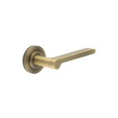 BUR15KIT4 Frelan Hardware Burlington Fitzrovia Door Handles on Reeded Rose Antique Brass
