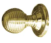 JR23PB Frelan Hardware Jedo Reeded Cupboard Door Knobs 28mm Polished Brass