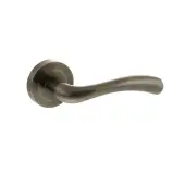 Atlantic - S35RAB STATUS 'Texas' Lever on Round Rose - Antique Brass