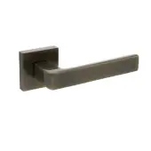 Atlantic - S40SAB STATUS 'Montana' Designer Lever on S4 Square Rose - Antique Brass