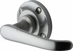 V720-SC Heritage Brass Door Handle Lever Latch on Round Rose Windsor Design Satin Chrome Finish