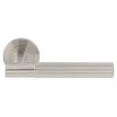 SWL1172SSS - Carlisle Brass Eurospec 'Arrow' Lever on Round Rose - Satin Stainless Steel