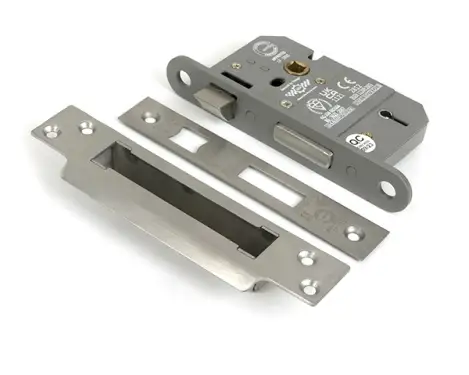 Click Here To Enlarge This Photo Of 51340 From the Anvil Satin Chrome 2.5" 5 Lever British Standard Sashlock