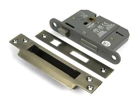 Click Here To Enlarge This Photo Of 51346 From the Anvil Aged Brass 3" 5 Lever British Standard Sashlock