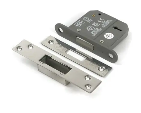 Click Here To Enlarge This Photo Of 51421 From the Anvil Polished Chrome 3" 5 Lever British Standard Deadlock