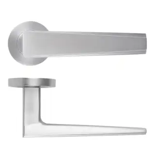 RM150SC - Zoo Hardware Rosso Maniglie 'Veloce' Lever on Round Rose - Satin Chrome Finish