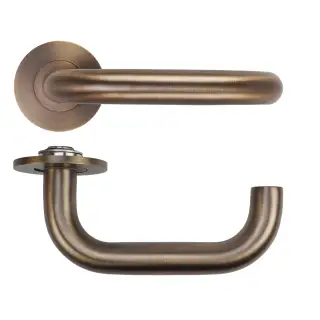 RT030-SLIM-AB - Zoo Hardware Rosso Tecnica 'Maggiore' Lever on 4mm Round Slim Rose (Sprung) - Antique Brass