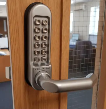 Click Here To Enlarge This Photo Of BORG Locks BL5008 SS Medium/Heavy Duty Digital Lock (Round Bar) with Free Passage Mode (Front Plate only for use with Panic Hardware) - Stainless Steel