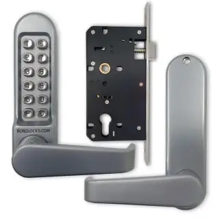 BORG Locks BL5403 FT SC FIRE RATED Medium/Heavy Duty Digital Lock (Flat Bar) with Free Passage Mode (60x72mm Euro Profile Lockcase) - Satin Chrome