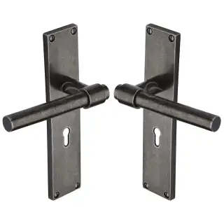 RPW23910 M.Marcus Rustic Pewter Door Handle Lever Latch Fountain Design