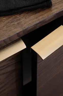 Click Here To Enlarge This Photo Of Furnipart Straight Edge Pull L100mm - Brushed Brass (419720100-31.1)