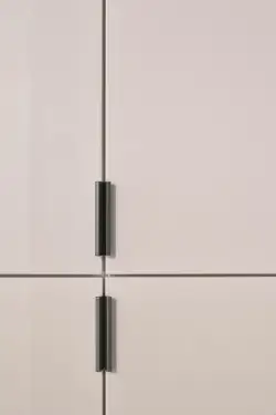 Click Here To Enlarge This Photo Of Furnipart Straight Edge Pull L200mm - Grey U732 (419720200-S5000)