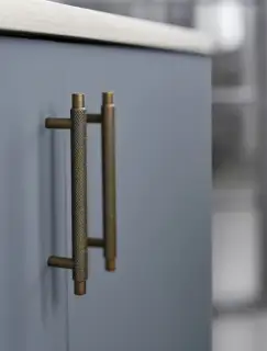 Furnipart 'Manor' Cabinet Pull L182mm / C128mm - Antique Brass (548920128-39)