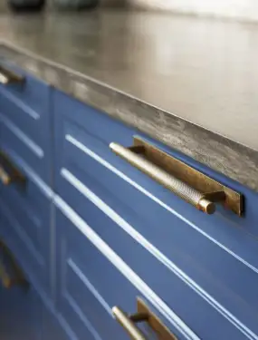 Click Here To Enlarge This Photo Of Furnipart 'Manor' Cabinet Pull with Backplate L254mm / C192mm - Antique Brass (549020192-39)