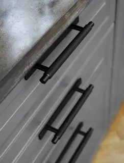 Furnipart 'Manor' Cabinet Pull with Backplate L254mm / C192mm - Matt Black (549020192-99)