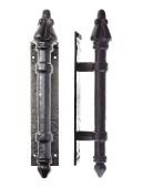 FF19 - Zoo Hardware Foxcote Foundries Round Pull Handle on Backplate 304mm x 63mm - Black Antique