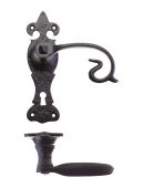 FF311 - Zoo Hardware Foxcote Foundries Scroll Lever on Fleur De Lys Lock Backplate (168 x 48mm) Black Antique