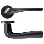 RM060PCB - Zoo Hardware Rosso Maniglie 'Aries' Lever on Round Rose - Powder Coat Black