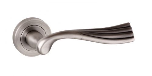 Click Here To Enlarge This Photo Of Atlantic - OE110MBN Old English 'Richmond' Lever on Round Rose - Matt Gun Metal