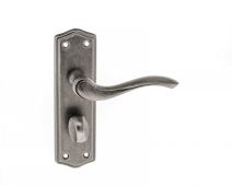Atlantic - OE178WCDS Old English 'Warwick' WC Levers on Backplate - Distressed Silver