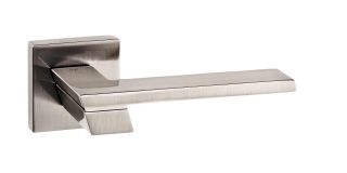 Atlantic - SP203SN Senza Pari 'Giovanni' Designer Lever on Square Rose - Satin Nickel
