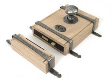 33004 From The Anvil Pewter Patina Oak Box Lock
