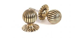 39010 From The Anvil Aged Brass Flower Mortice Knob Set